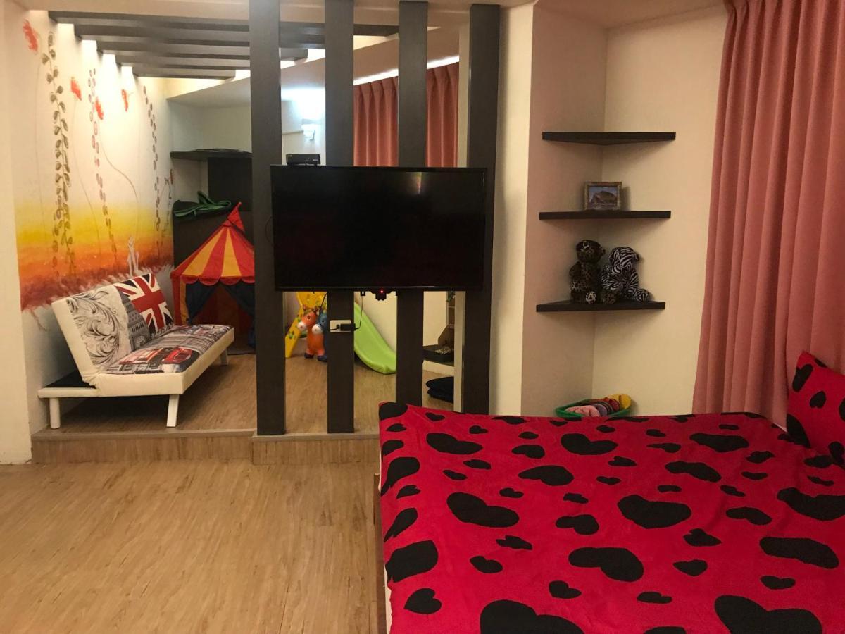 台中市Mickey House-Fuxingアパートメント エクステリア 写真