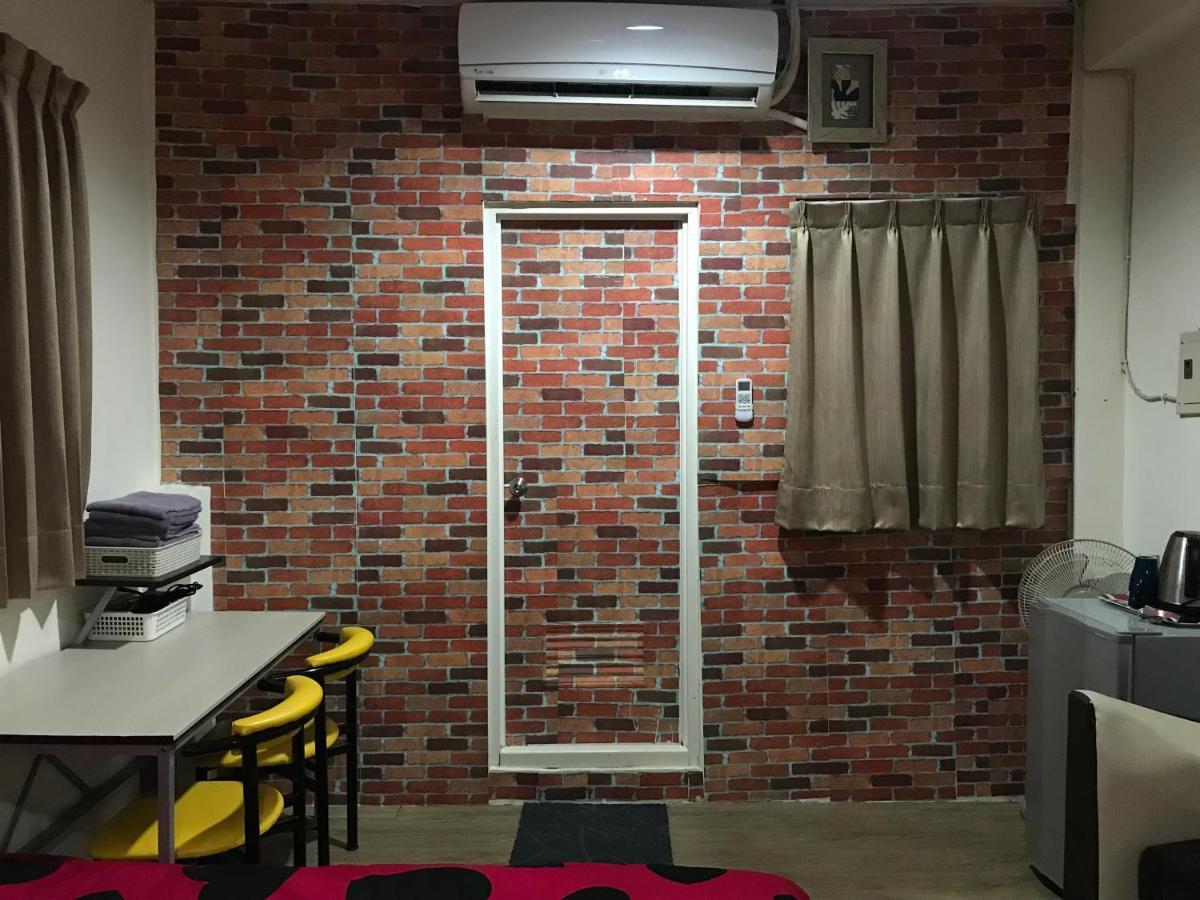 台中市Mickey House-Fuxingアパートメント エクステリア 写真